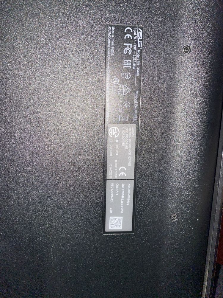 Ноутбук Asus Vivobook Core i3