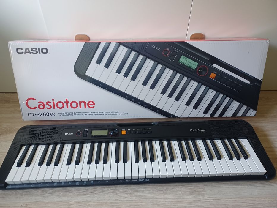 Órgão CASIO Casiotone CT-S200 BK