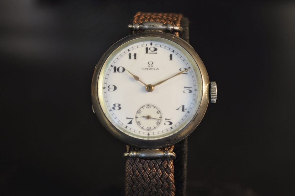 Relógio - Omega Trench Watch - Raro