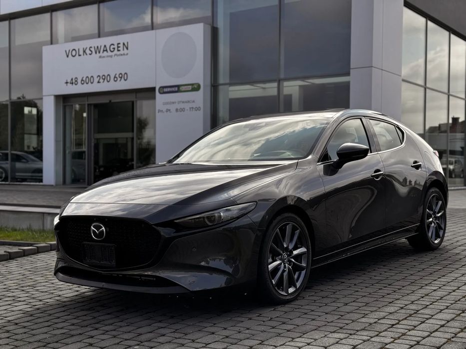 Mazda 3 Niski przebieg - Kamera 360 - Head up - Szyberdach