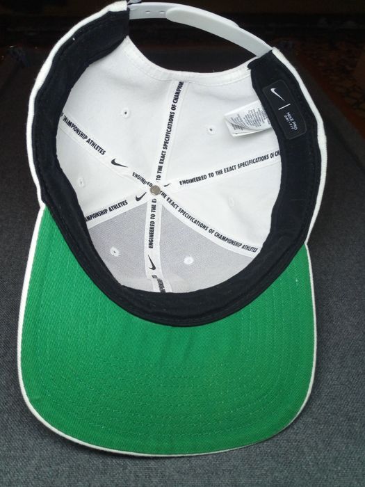 Кепка, бейсболка оригінальна Nike Pro Dri-Fit..