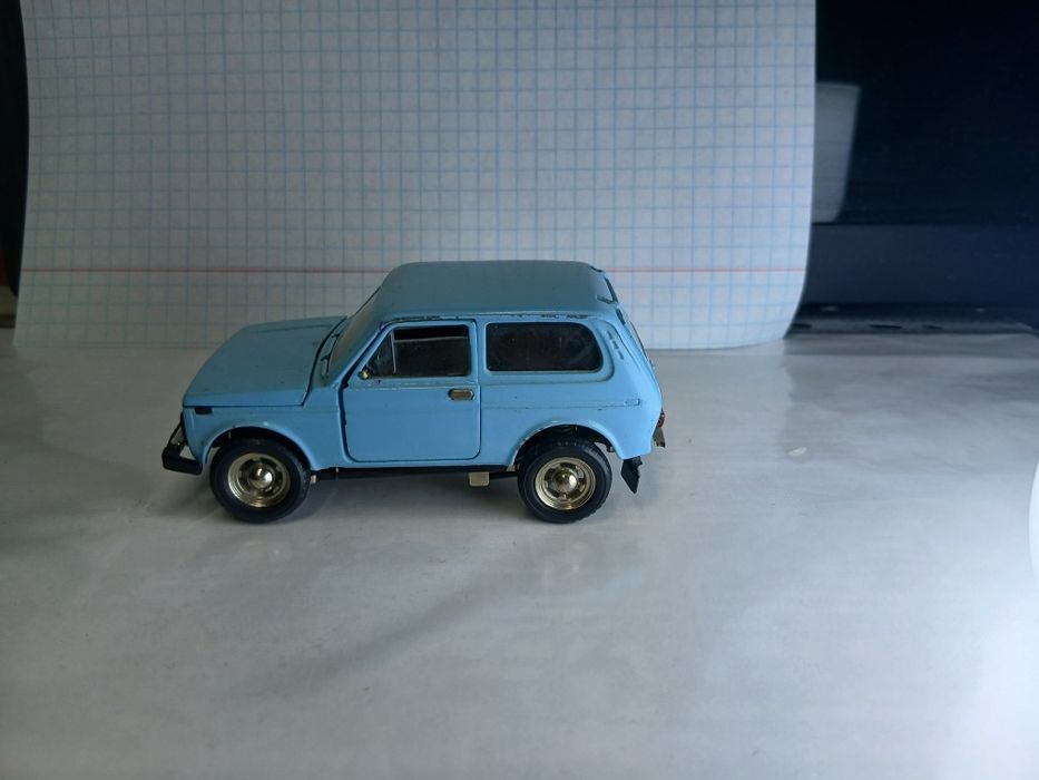 Нива СССР 1:43 продам