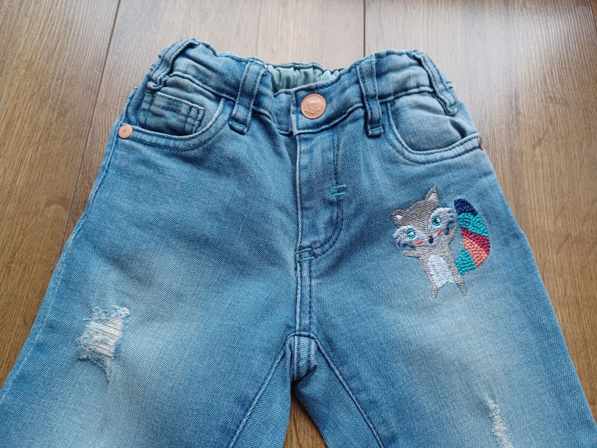 Spodnie jeansowe dziewczęce 5.10.15 rozm. 104 cm