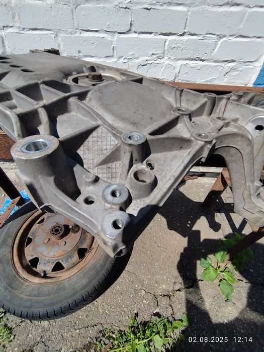 Подрамник передний, балка Volkswagen Passat B6 3C0199369F