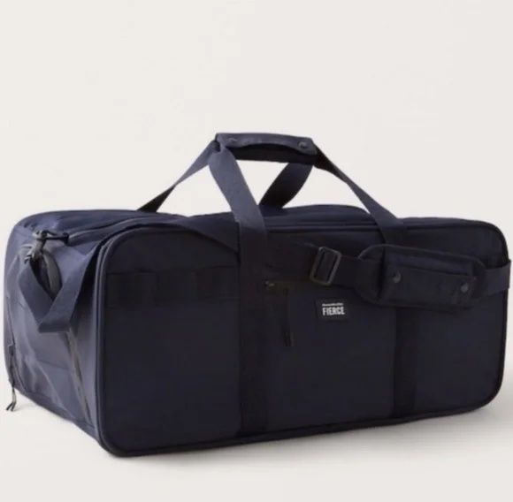 Abercrombie & Fitch Fierce Duffle Bag - дорожня сумка/ водонепроникна