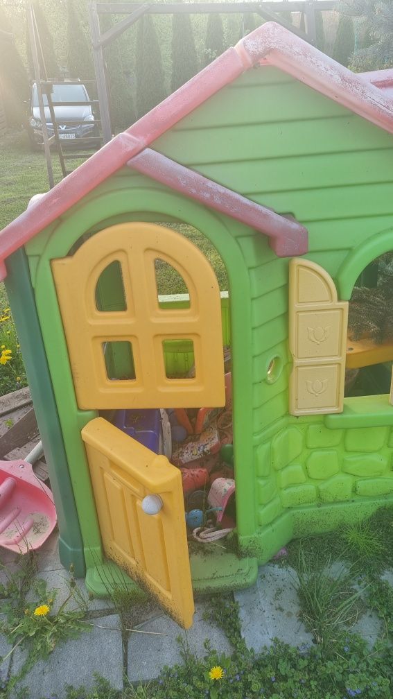 Domek do ogrodu dla dziecka do zabawy