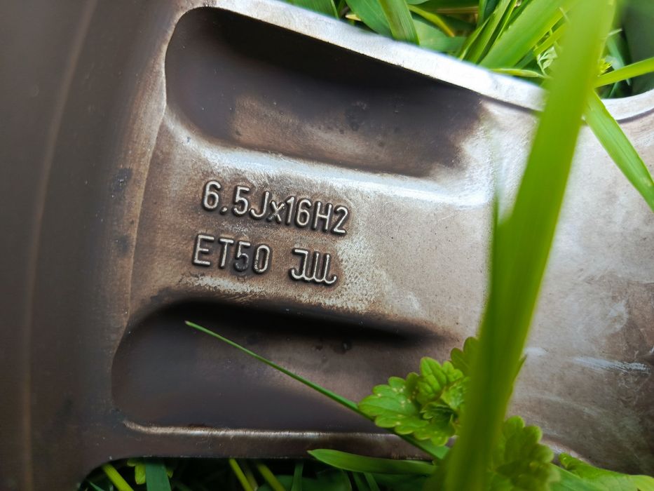 Sprzedam oryginalne alufelgi do VW 5x112 r16