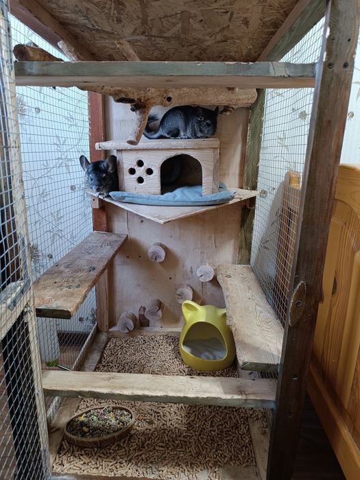 Деревянная большая клетка для грызунов