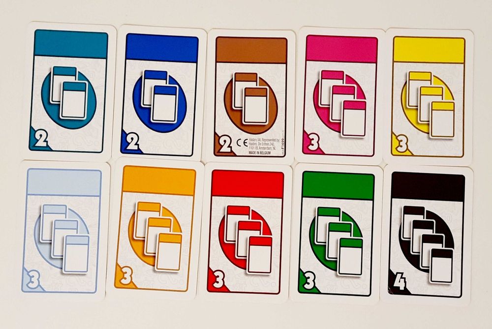 Карткова настільна гра Монополія Hasbro 7+ зручно в дорогу Monopoly