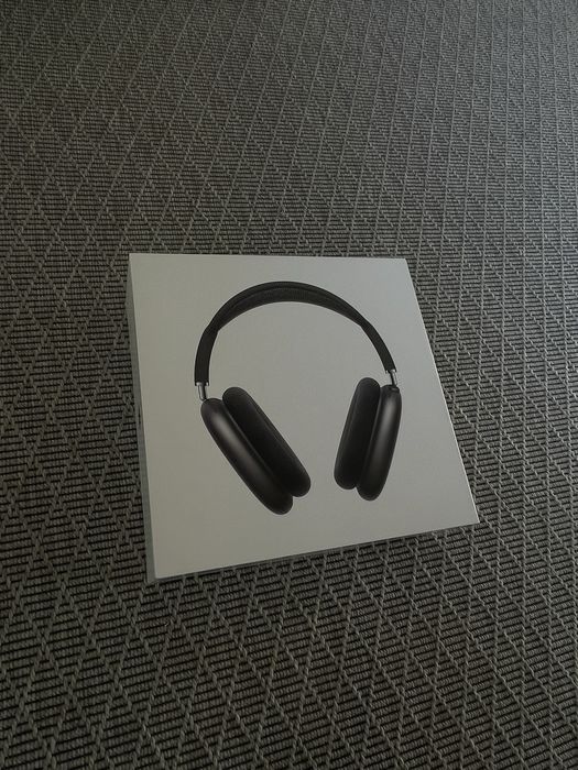 AirPods Max Cinzento Sideral (LIGHTNING)