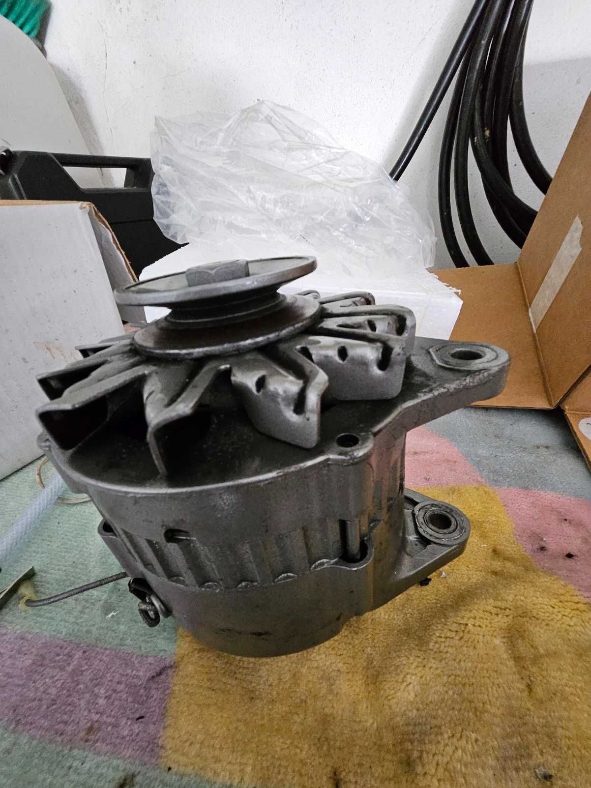 Alternador Hitachi 12V-80A