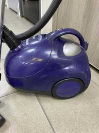 Пилосос Hoover Studio T1505