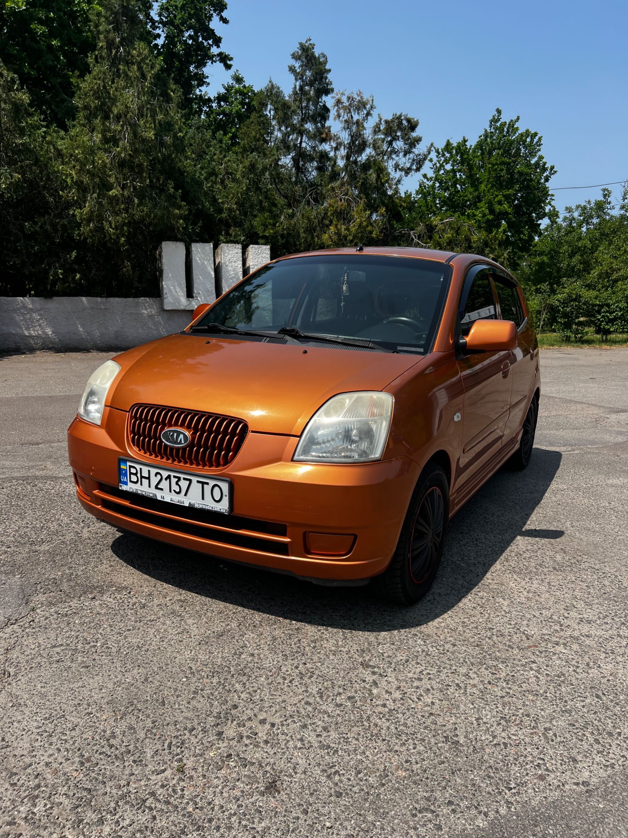 Продаю машину ! Киа пиканта 2004 года