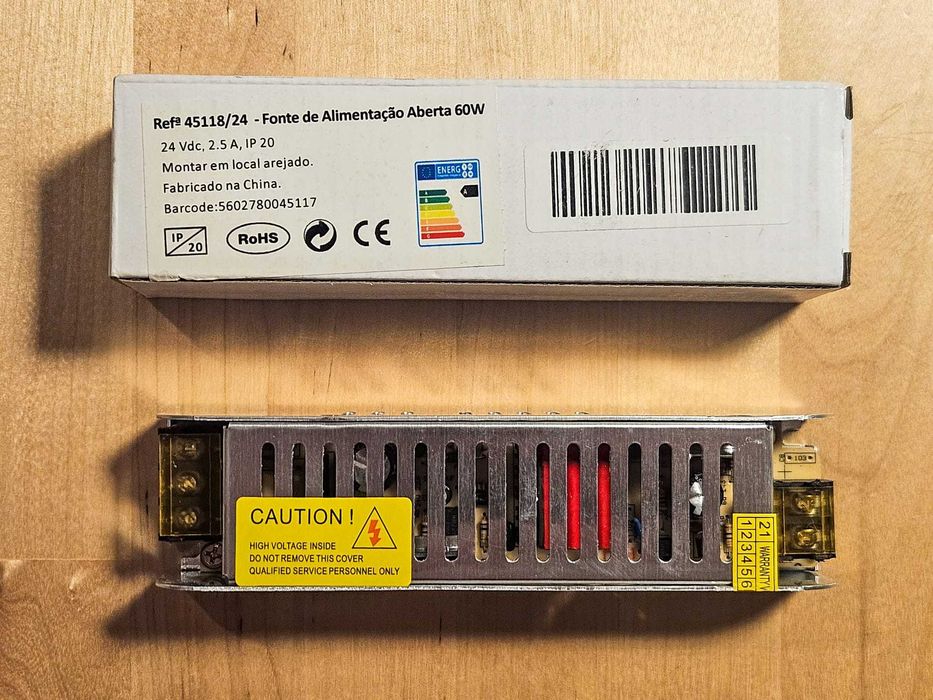 Fonte de alimentação 24V Fita LED IP20 60W – CH-60-24 – NOVA