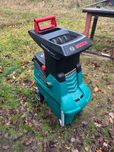 Rozdrabniarka do gałęzi Bosch 25 TC (Turbine Cut)