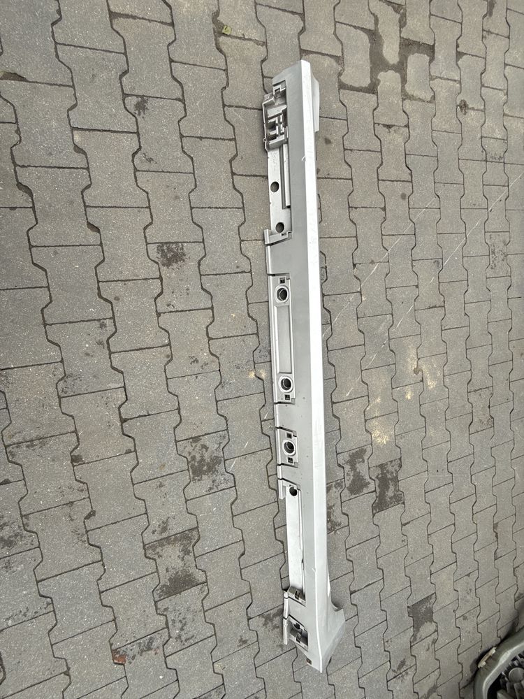 Listwa progowa lewa prog corolla e21 sedan 1f7