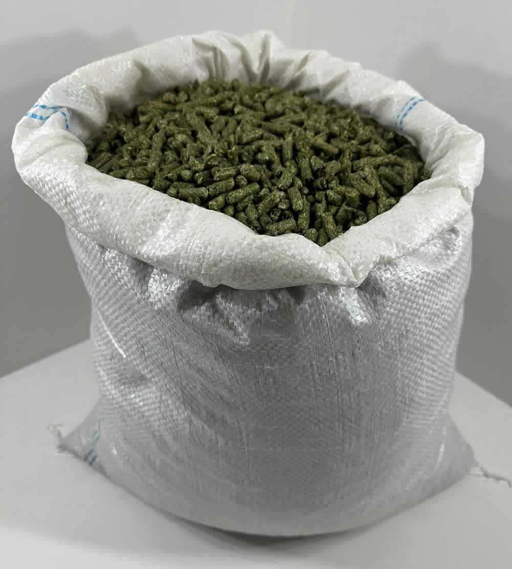 Lucerna Granulowana 10 KG dla Koni i Kuców Pellet Białko