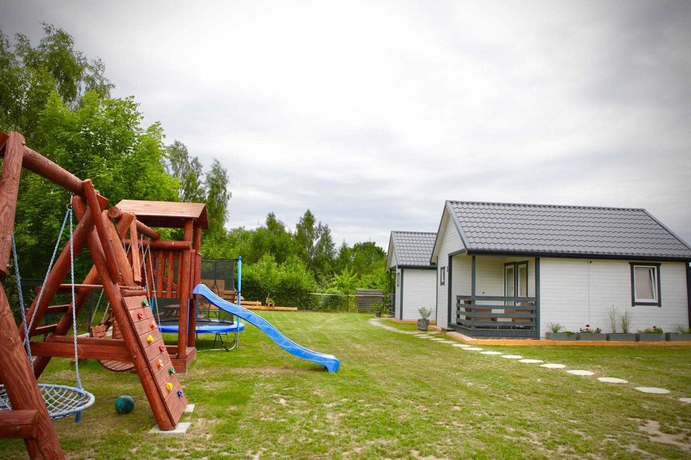 WAKACJE/FERIE Domki nad morzem Jezierzany/Jarosławiec (SAUNA/JACUZZI)