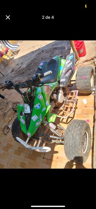 Moto 4 110cc a funcionar