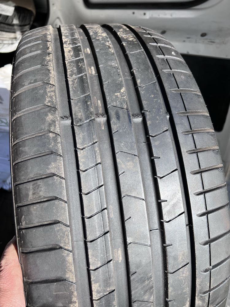 275/35/22 pirelli пара 7мм 2753522