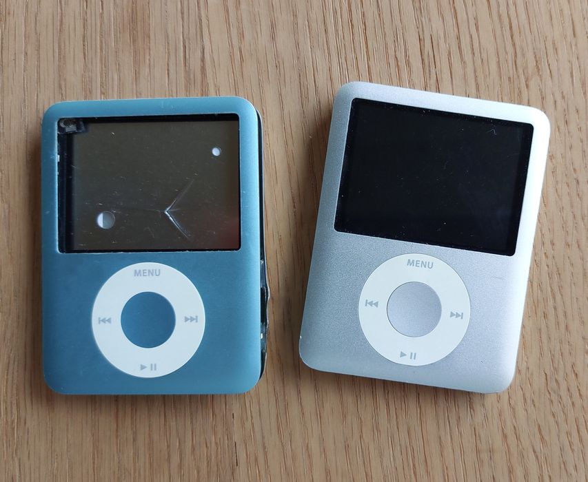 Apple iPod Nano 4 GB 3 Generacja A1236 2sztuki