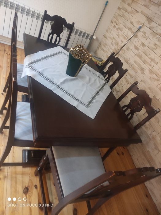 Stół z krzesłami. Atrakcyjna cena!!!