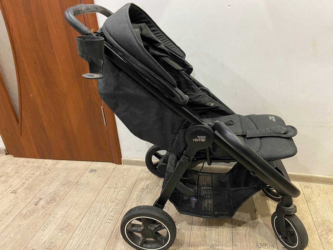 Дитячий візок "Britax"