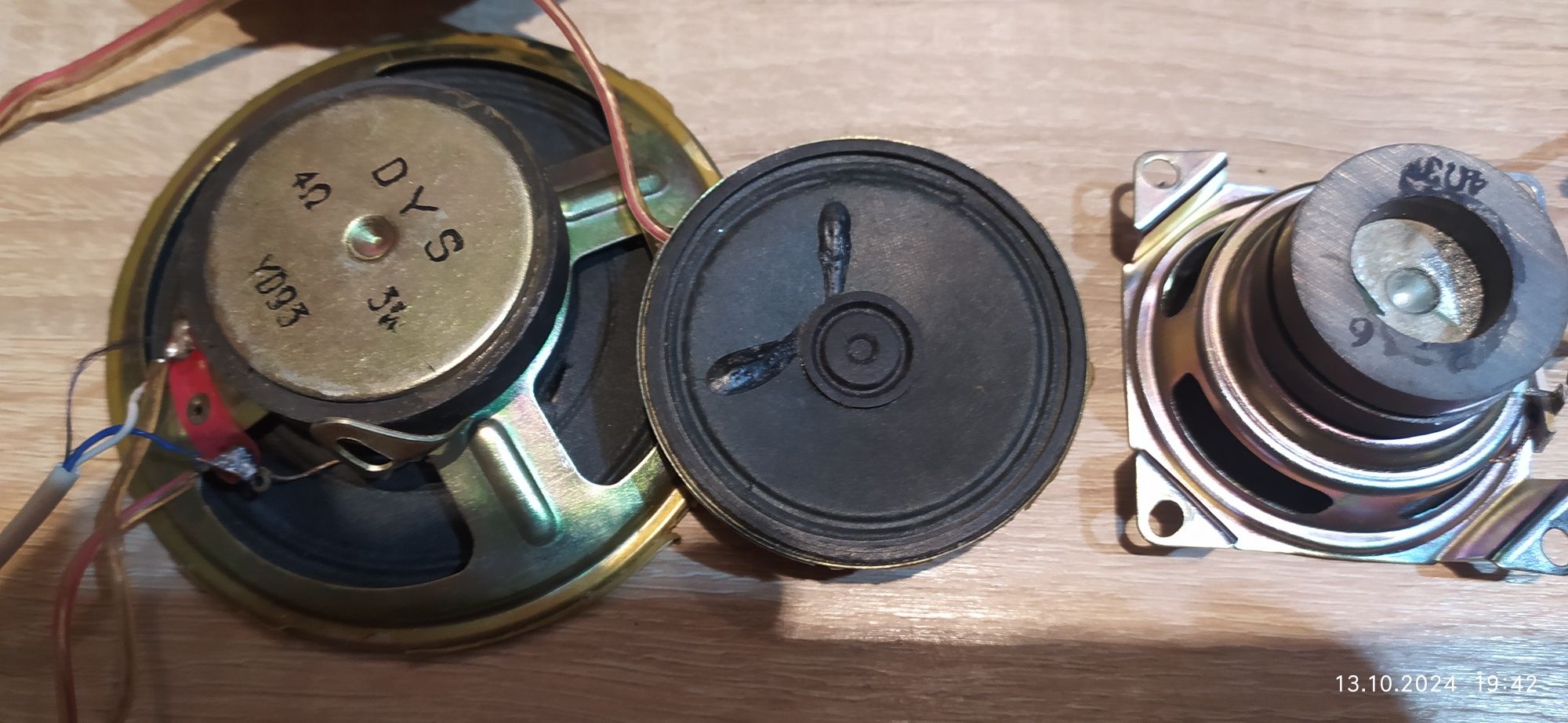 9 Głośnikóe  audio