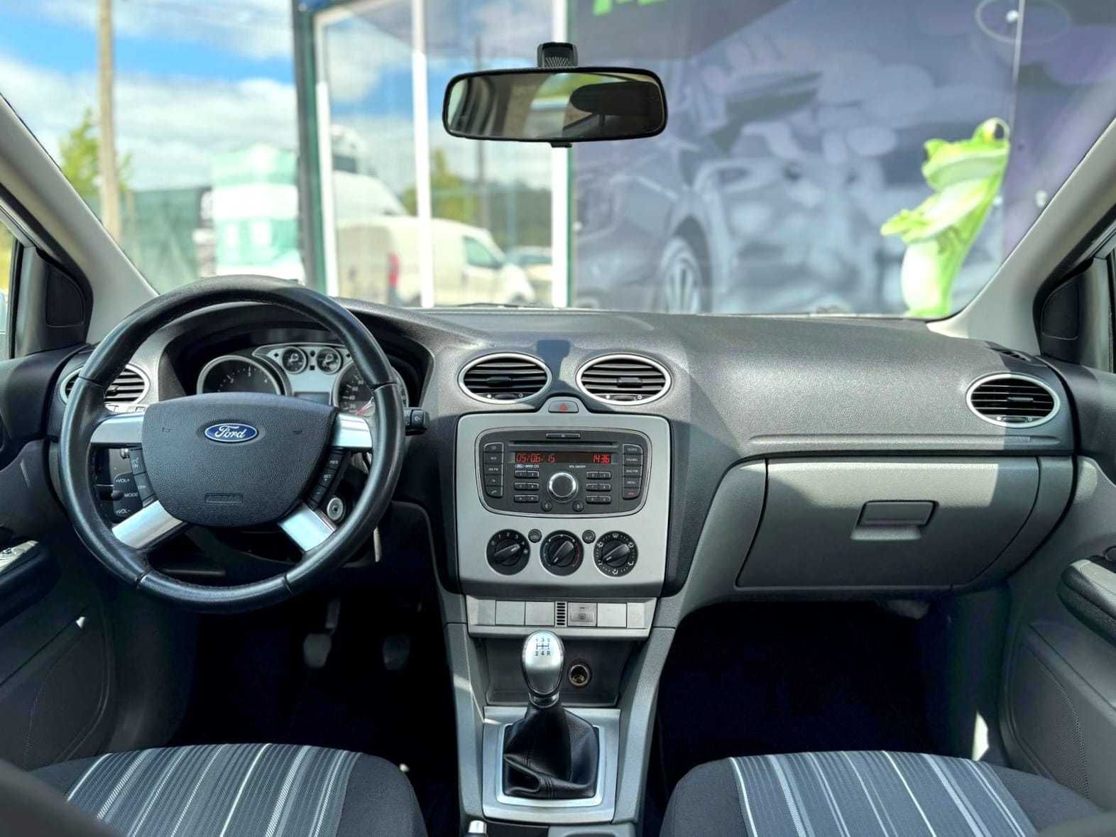Ford Focus II 1.6 TDCi- Garantia Incluída