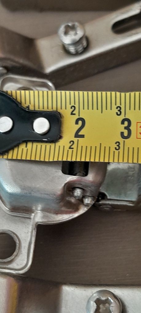 Zawiasy meblowe Hettich 9 sztuk