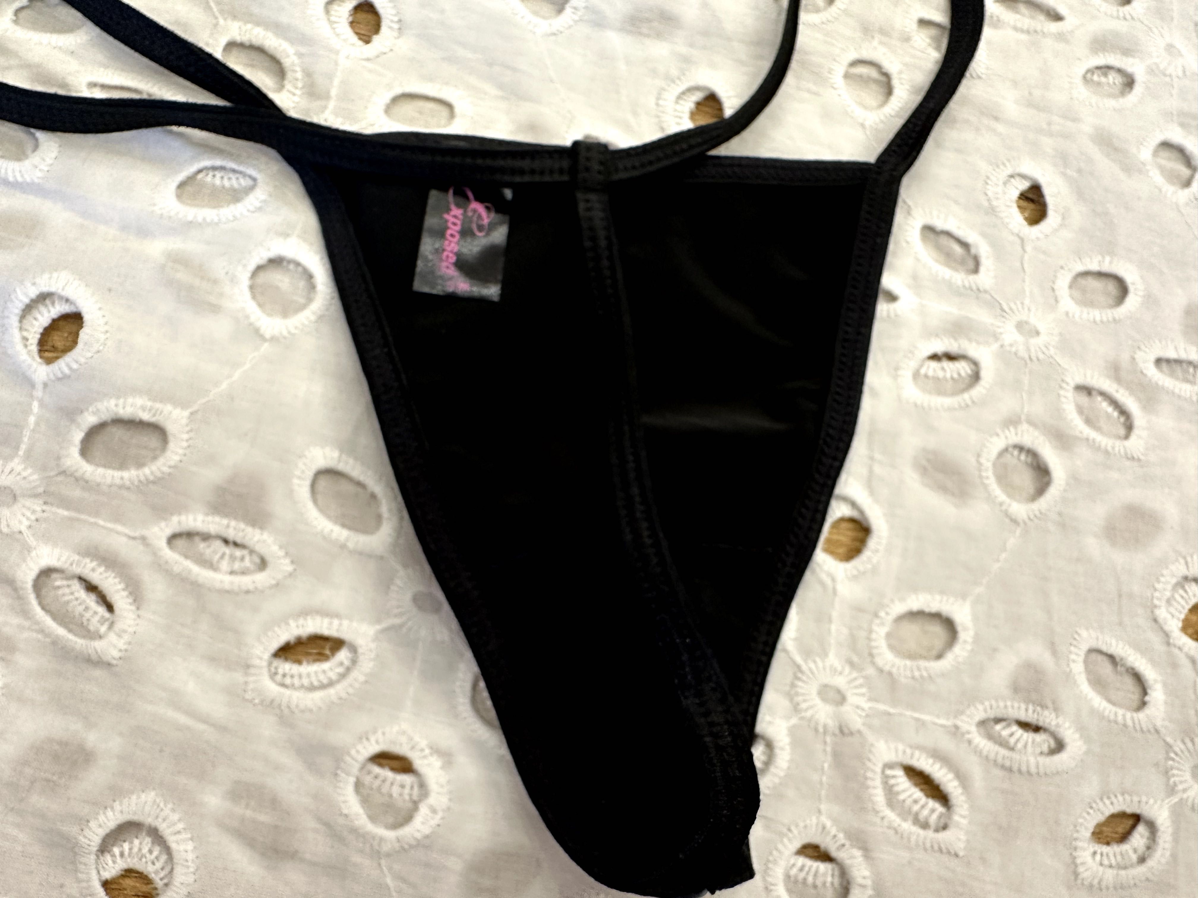 Exposed czxarne stringi S