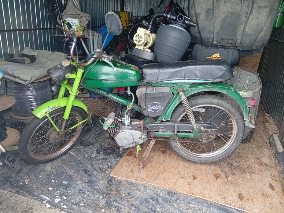 Motocykl    Ogar  205