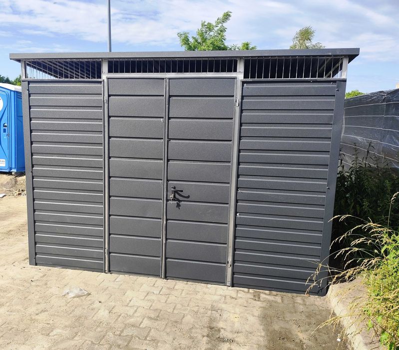 Wiata śmietnikowa panelowa  2,5m x 2,5m