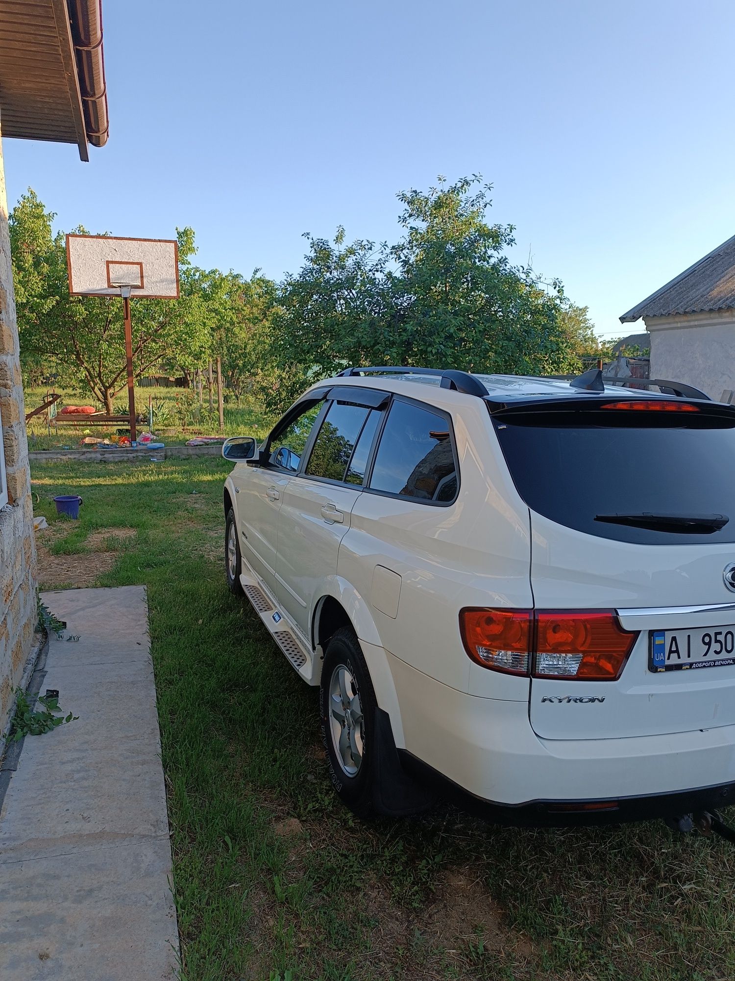 SsangYong Kayron. Дизель 2.0. 2013 рік