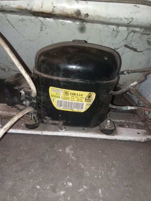 Продам мотор від холодильника б/у