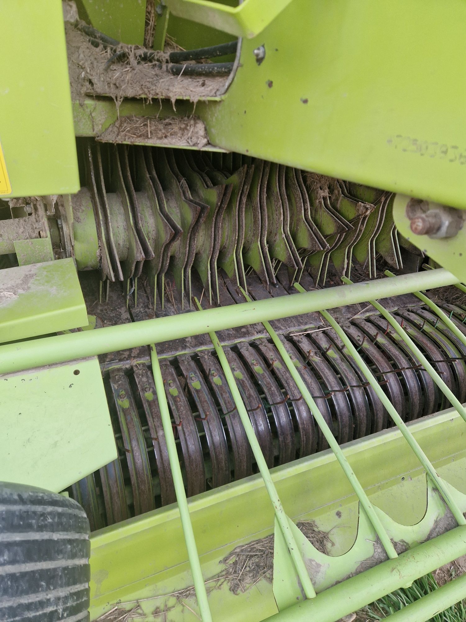 Czesci prasa claas rolland roto cut 250  255  i inne modele 340