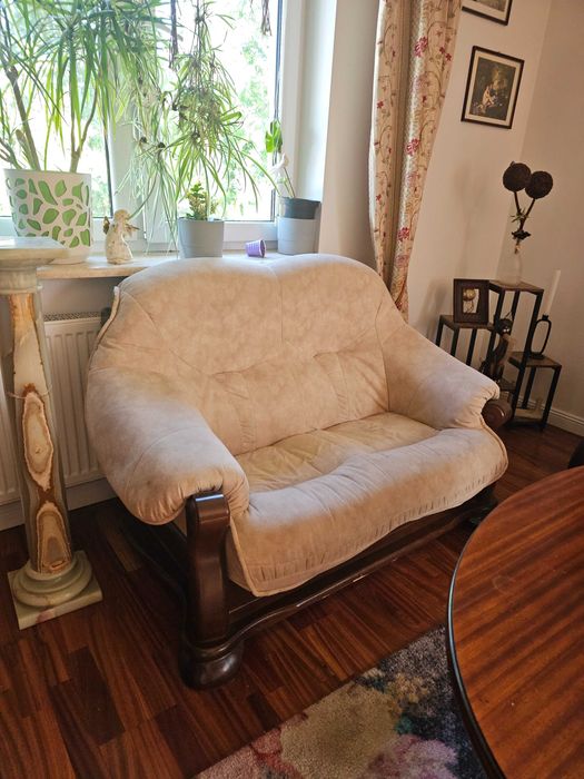 Zestaw wypoczynkowy – kanapa 3-osobowa, kanapa 2-osobowa i fotel