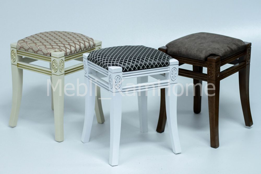 Дерев'янна табуретка. Табурет.Крісло.Стул