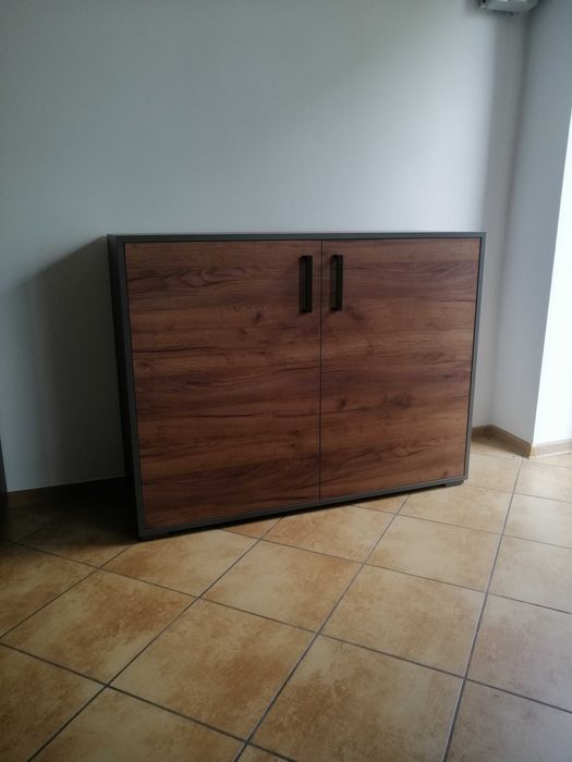 Komoda na sprzedaż