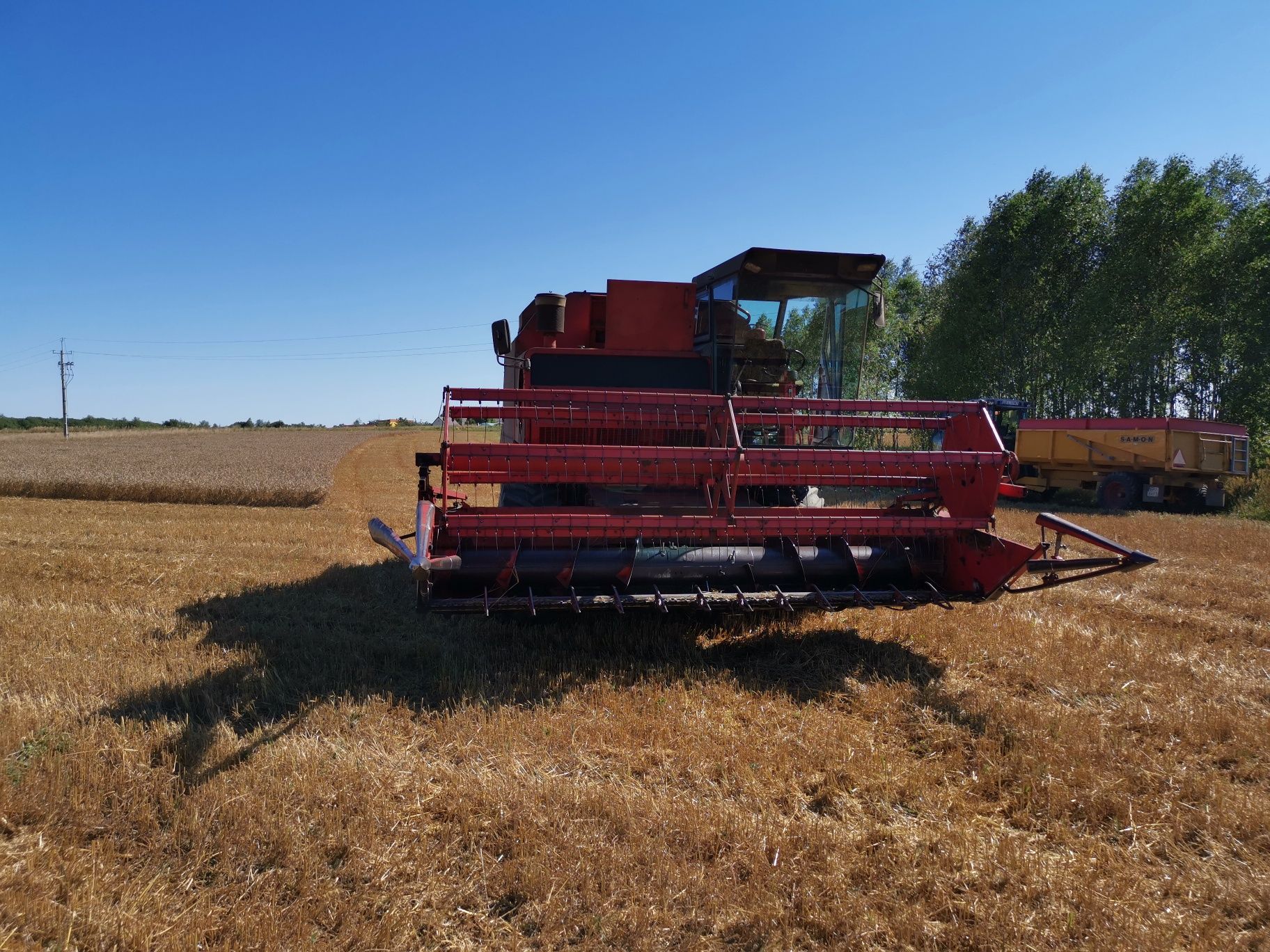 Massey Ferguson 845