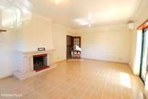 Arrendamento, Apartamento T3, Caxarias