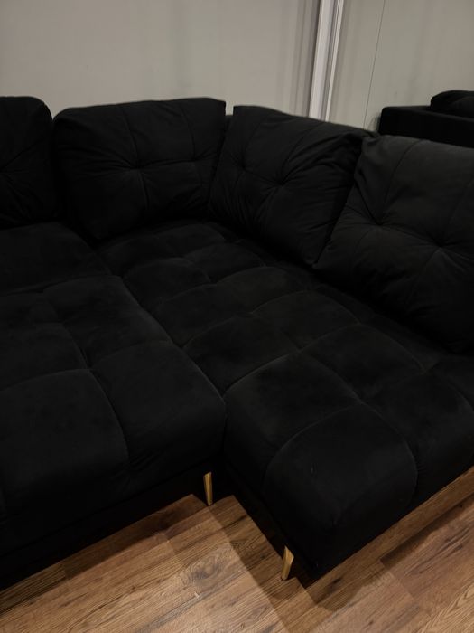 Narożnik z funkcją spania czarny/złote nożki