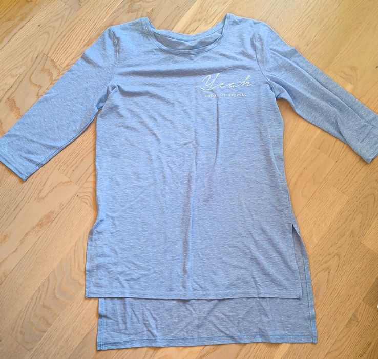 Голуба кофточка домашня чи на вихід