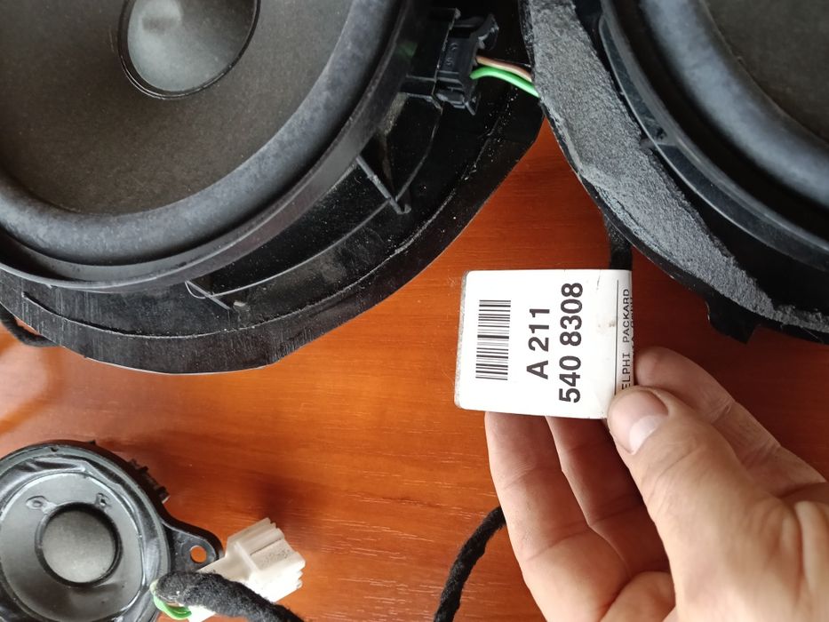 Динаміки мерседес 211