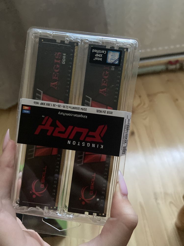 Модуль памʼяті для компютера DDR4, 16 GB