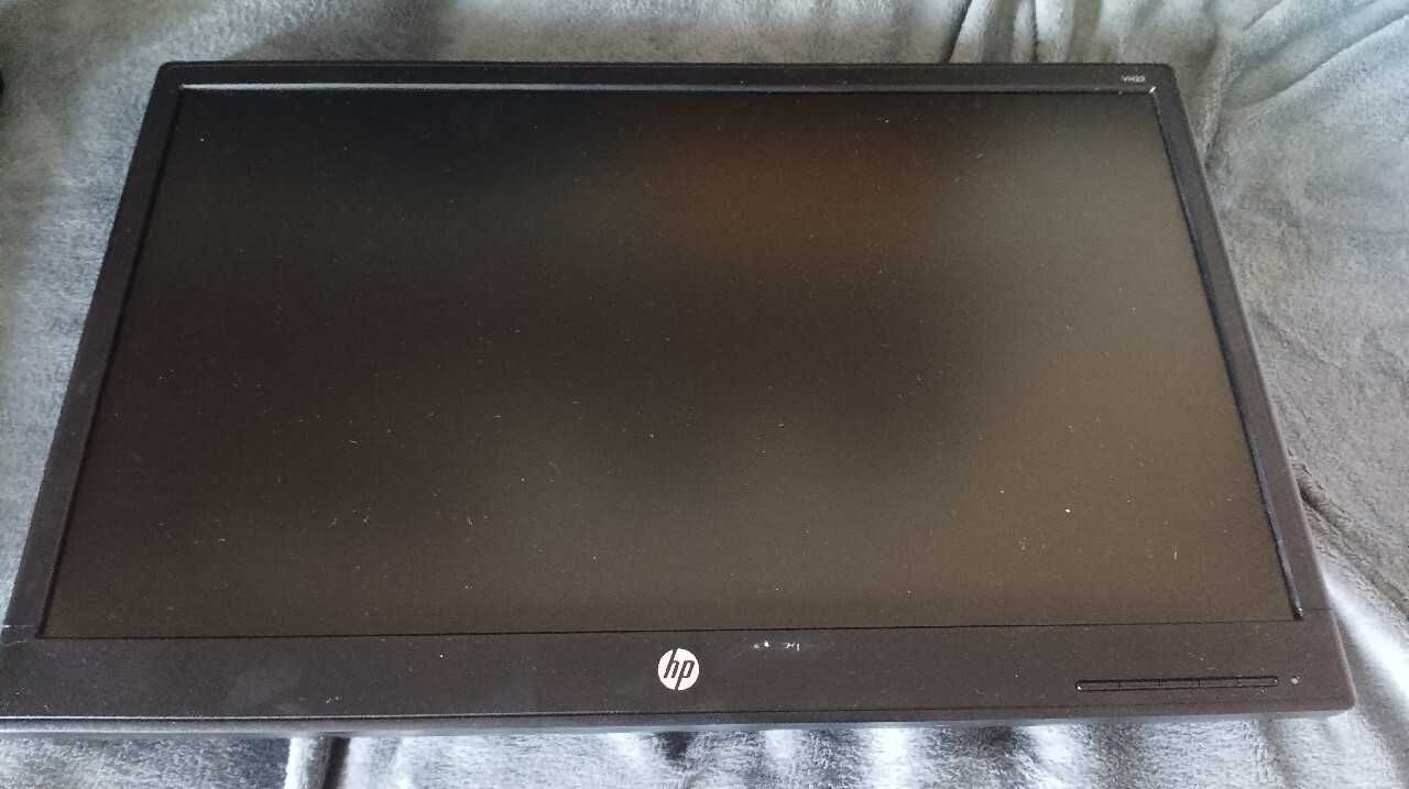 Monitor HP VH22. Stan idealny