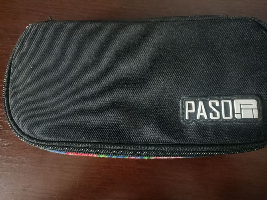 Piórnik PASO kwiaty