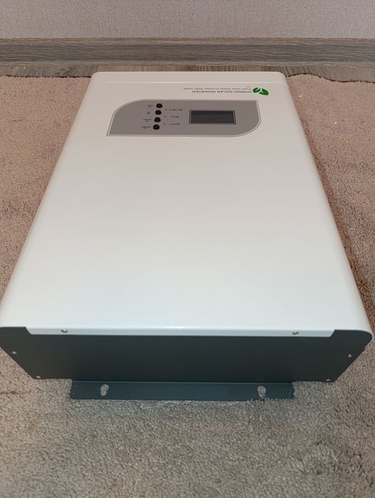 Techfine VS3824AM 3800VA/3000W 24V гібридний інвертор