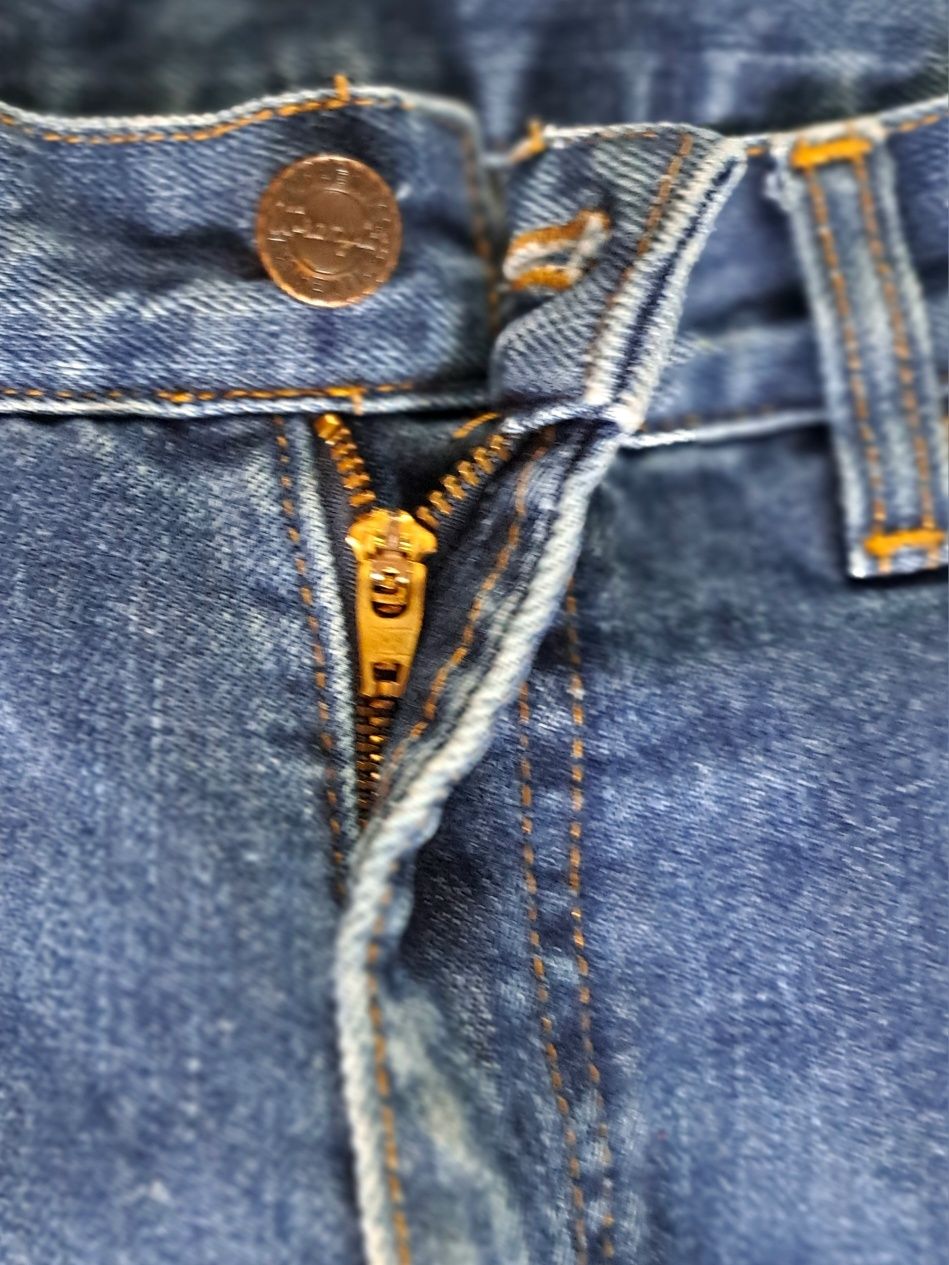 Sprzedam spodnie jeansy Wrangler-Unisex