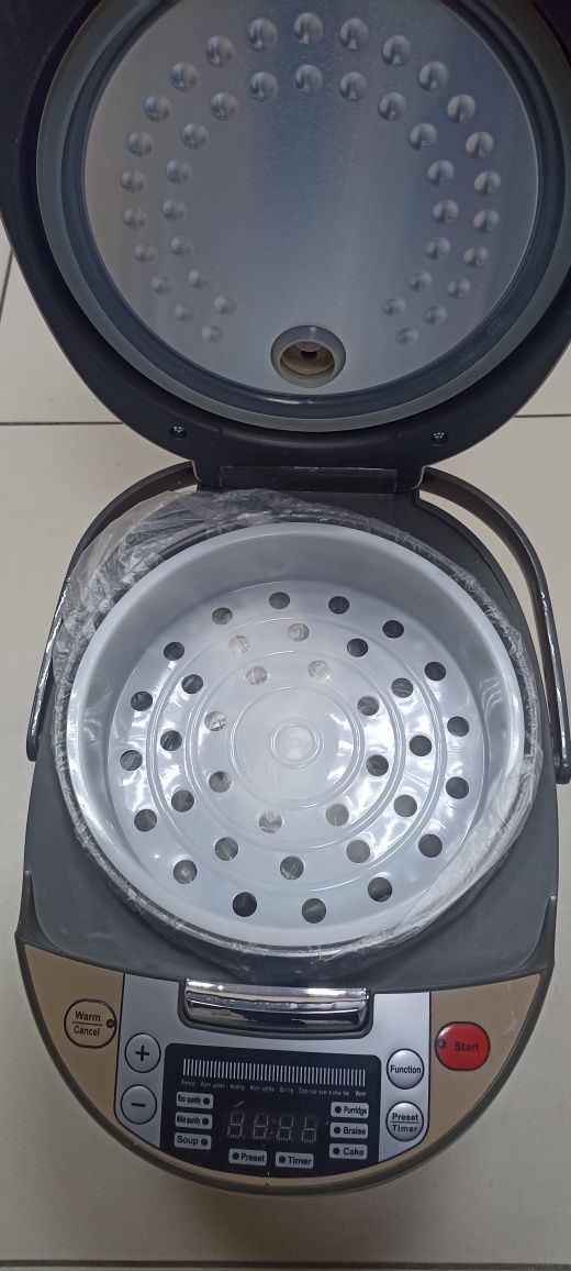 Продам мультиварку Smart Rice Cooker AIF50-01